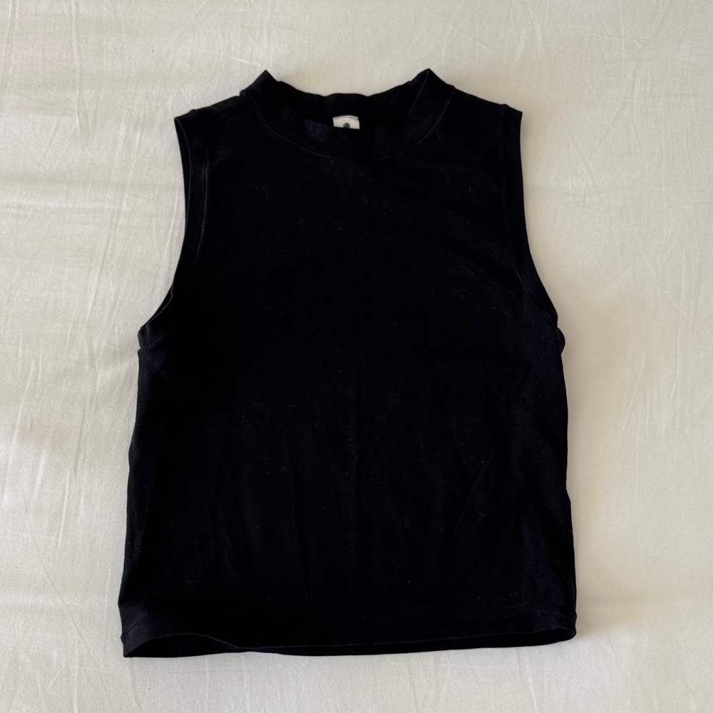 Yogalicious Size S Bundle of 3 Workout Tanks